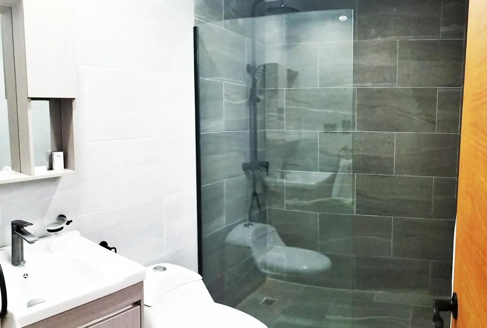 Modern 2Br Apartment 3 Min From Airport With Free Parking Sosúa Dominikana